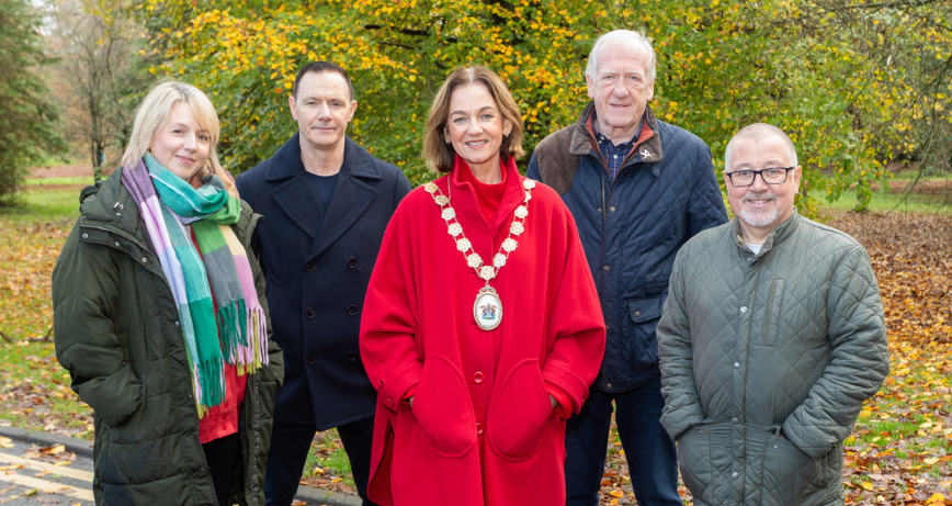 Mayor of Ards and North Down, Councillor Gillian McCollum is joined by Tour Guiding graduates. L-R: Rebecca Cupples, William Hutchinson, Gavin Walker and John McConnell.